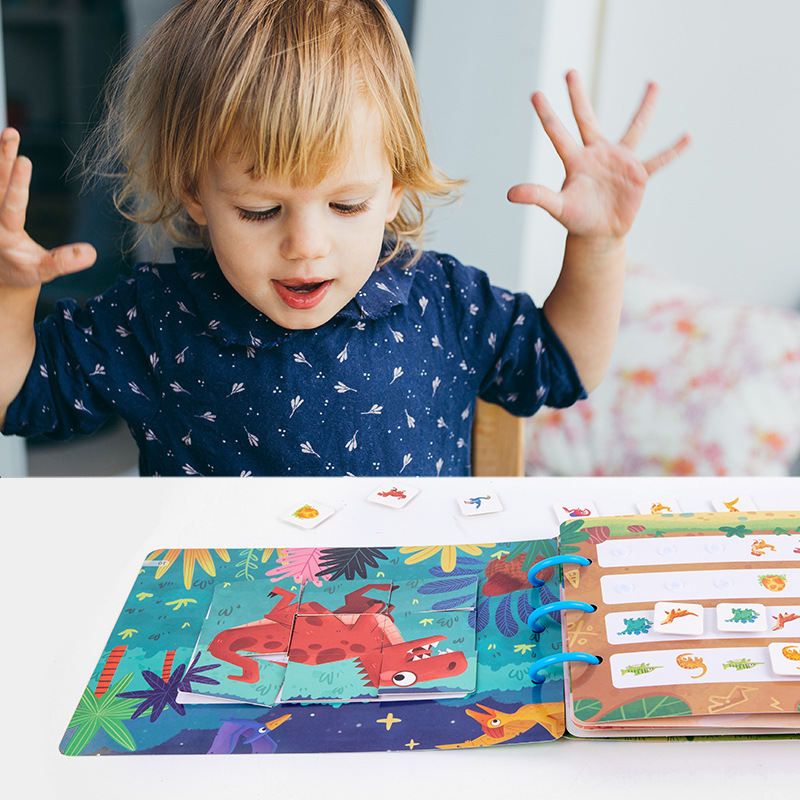 Montessori, mi primer libro oc - Kids First Education reseña y precio